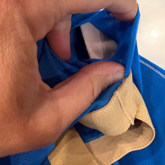 Lululemon Power Y Tank Pipe Dream Blue Size 6 Yoga Gym Athlete Train Pilates - Picture 8 of 8